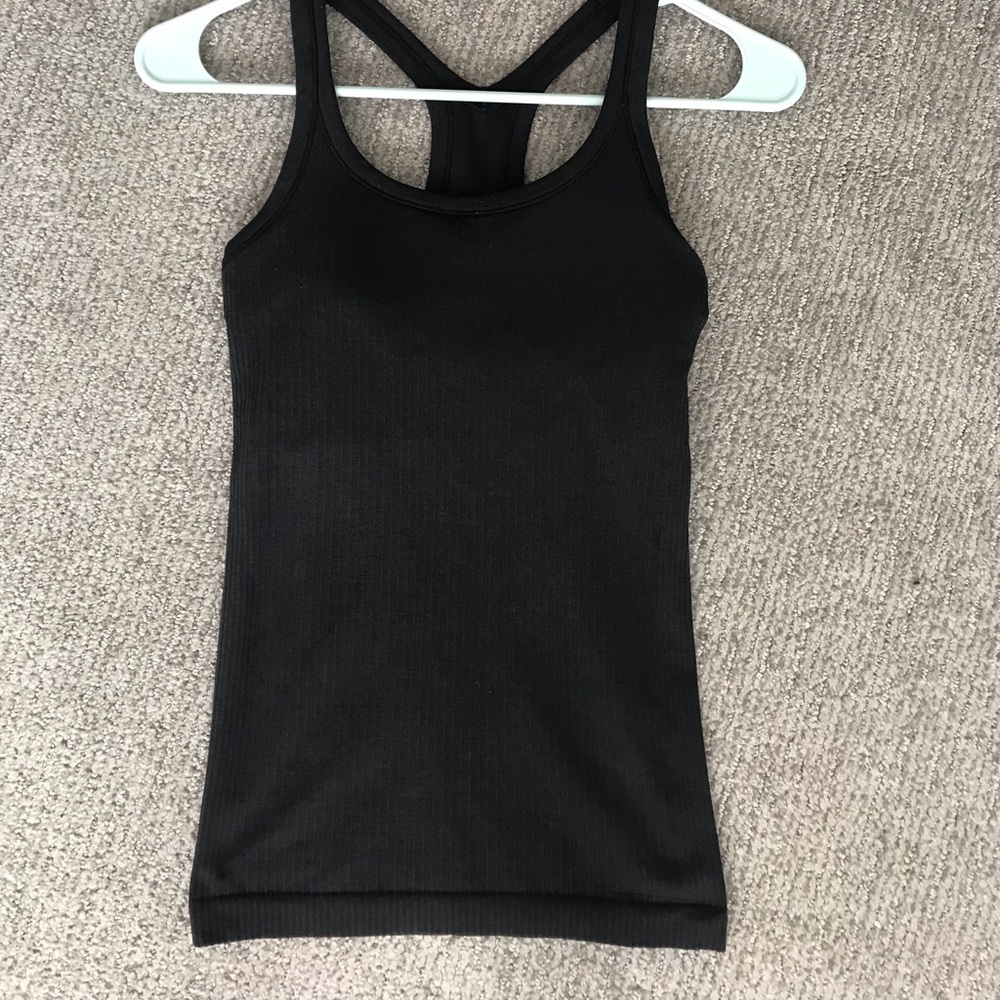 Lululemon tank top